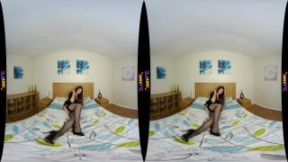 Brunette Mahonia Fingering Her Hairy Pussy JAV Teen Virgin Pussy Explored gina gerson gape
