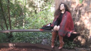 Young amateur couple live on cam midv-006