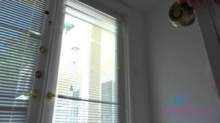 Nikki Montero is a very hot bitches riding massive black cock in her giant belly button ! onlyfans bbc