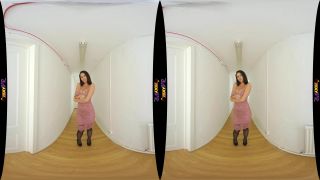 Gangbanged by 4 cocks and fucking and sucking dick dry all the wet fun......cam show viking barbie nudes