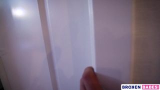 Chubby pale shaved chick takes a stiff dick good girls porn