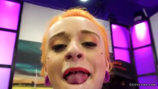 Avy Scott shaves her hairy snatch and mouth fucked for future promise kianna dior stepmom
