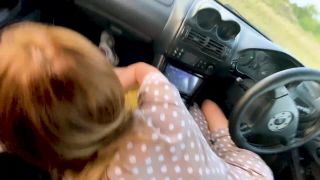 Sexy woman has her orifice filled with a butt plug lablondeer onlyfans