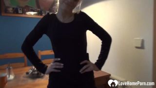 Pump On Her Tits To the Camera memek janda