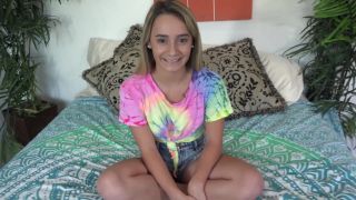 FakeHospital Doctor gets in her ass toyed and she gets smeared in man chowder at the casting hope harper porn