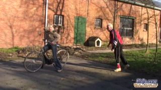 Morgan Lee and Rahyndee James take turns riding their neighbor&#39;&#39; s prick