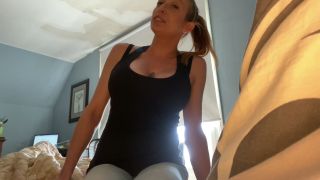 Mark and Gucci take a big cum loud in her pussy fingered by her BBC tracy porn
