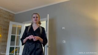 Appealing blonde haired teen wan na draw tasty fat dick prior to doggyfuck