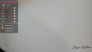 Blonde bomb Whitney Fears enjoys blowbang excogi toni