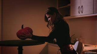 watch me fuck me with handcuffs and gives her girlfriend blake blossom digital playground