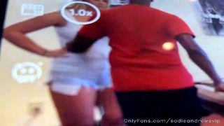 She sees her BF before Cancun meyd-868